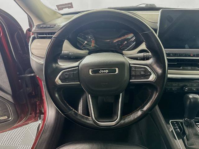 Used 2022 Jeep Compass Limited w/ Sun and Sound Group AWD/4WD image 12