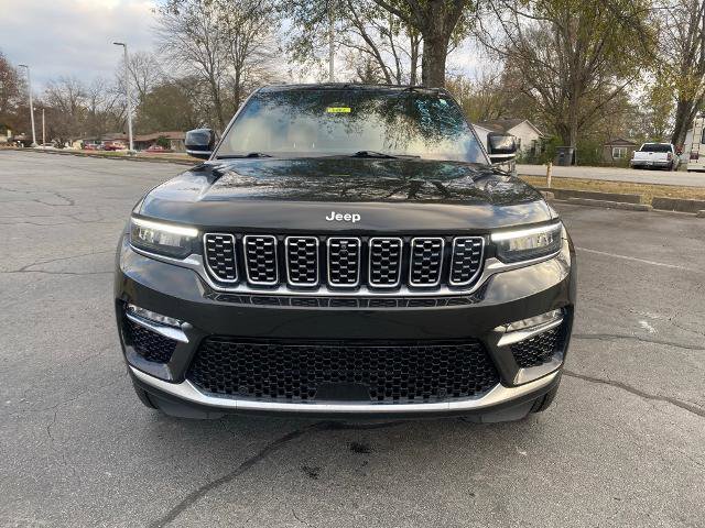 Used 2024 Jeep Grand Cherokee Summit video 2