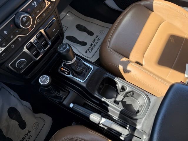 Used 2020 Jeep Wrangler Unlimited Sahara AWD/4WD image 28