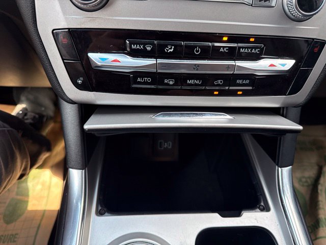 Certified 2023 Ford Explorer XLT w/ Equipment Group 202A AWD/4WD image 25