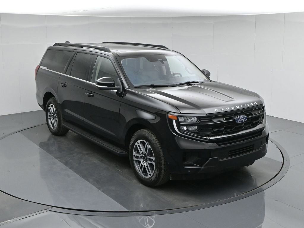 Certified 2025 Ford Expedition Max Active image 4