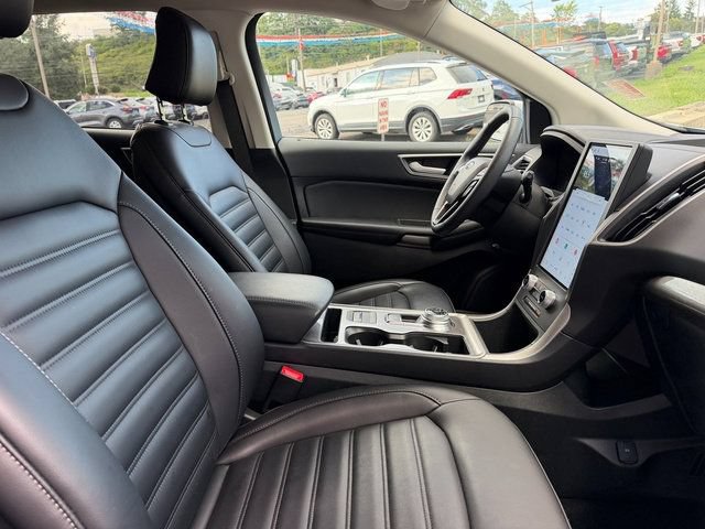 Certified 2024 Ford Edge SEL w/ Convenience Package AWD/4WD image 10