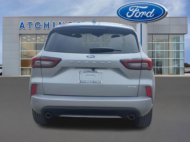 Certified 2023 Ford Escape ST-Line w/ Tech Pack #1 AWD/4WD image 7