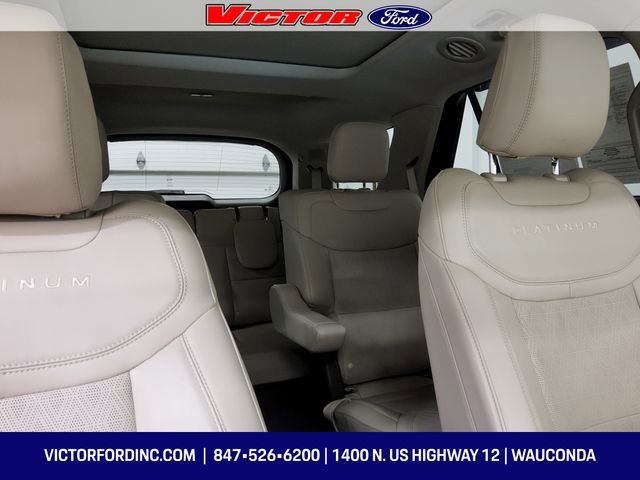 Certified 2022 Ford Explorer Platinum w/ Equipment Group 601A image 18