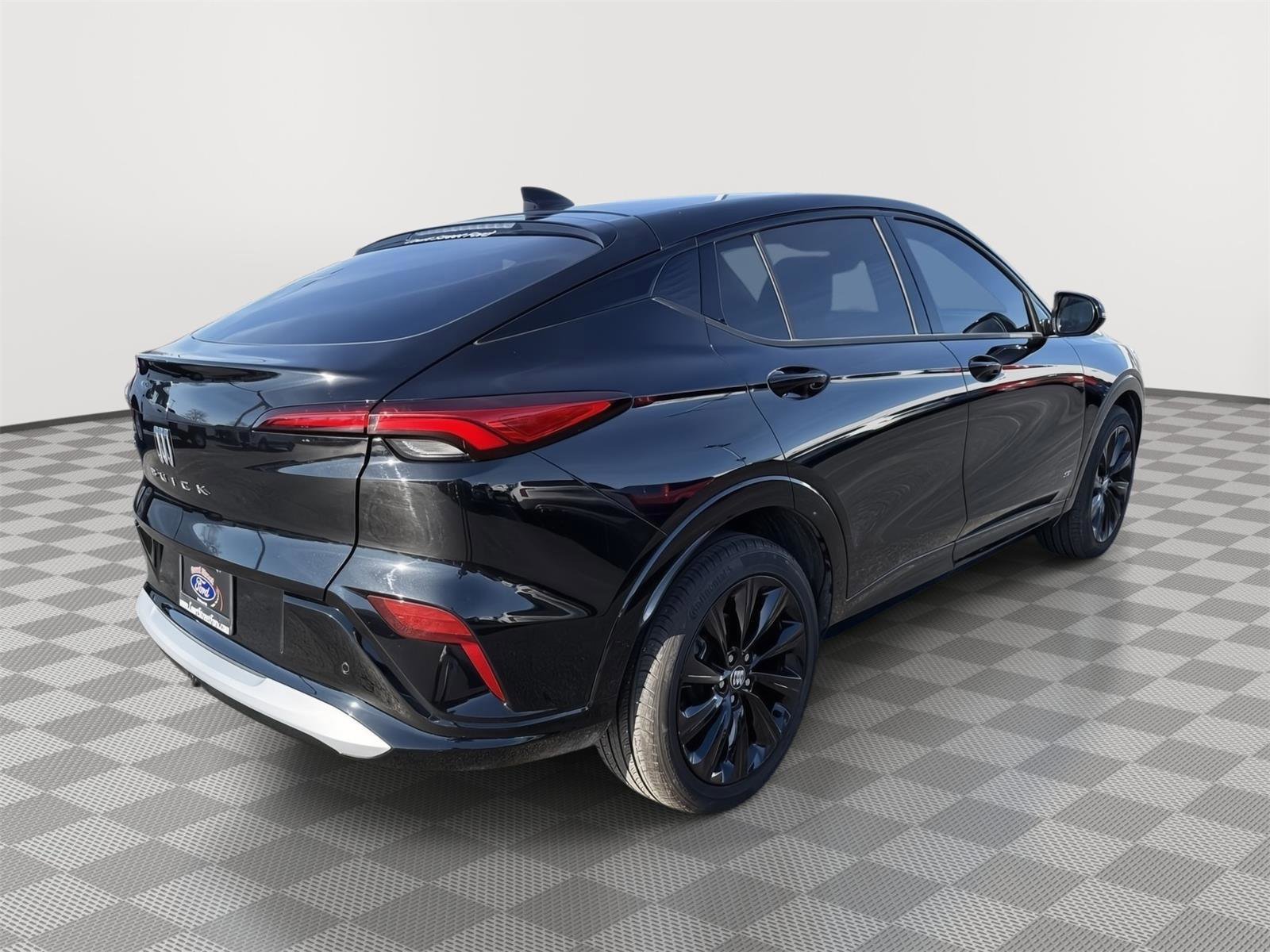 Used 2025 Buick Envista Sport Touring w/ Experience Buick Package image 5