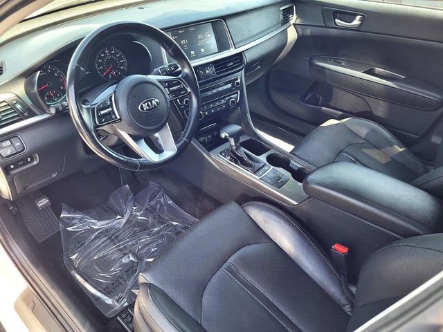 Used 2020 Kia Optima SE FWD image 10