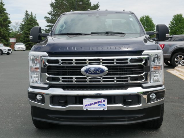 Certified 2023 Ford F250 XLT w/ Snow Plow/Camper Package AWD/4WD image 3