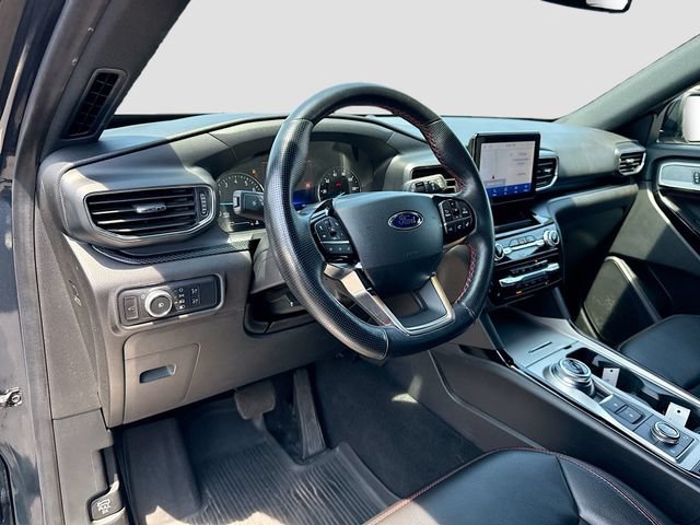 Certified 2022 Ford Explorer ST-Line w/ Class IV Trailer Tow Package AWD/4WD image 14