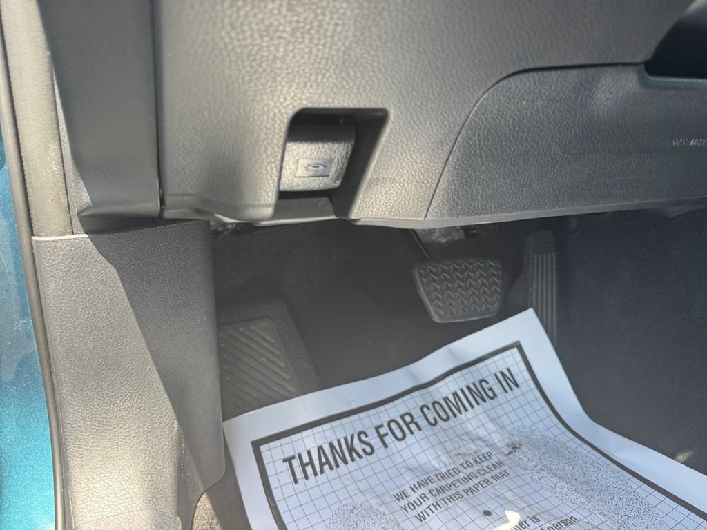 Used 2025 Toyota Camry LE FWD image 29