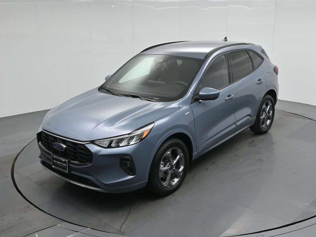 Certified 2023 Ford Escape ST-Line Select w/ Tech Pack #2 AWD/4WD image 39