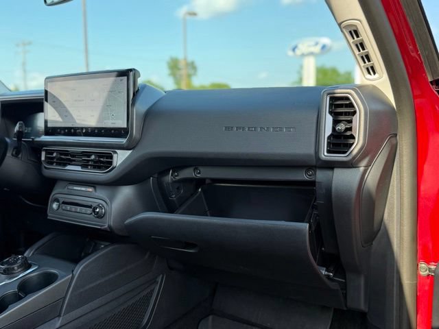Certified 2025 Ford Bronco Sport Outer Banks w/ Outer Banks Tech Package+ AWD/4WD image 30