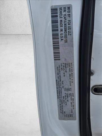 Used 2021 Jeep Cherokee Latitude Lux FWD image 20
