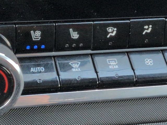 Used 2025 Chevrolet Colorado Z71 w/ Midnight Edition AWD/4WD image 20