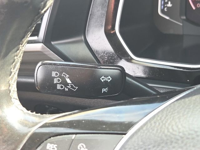 Used 2019 Volkswagen Jetta SEL FWD image 34