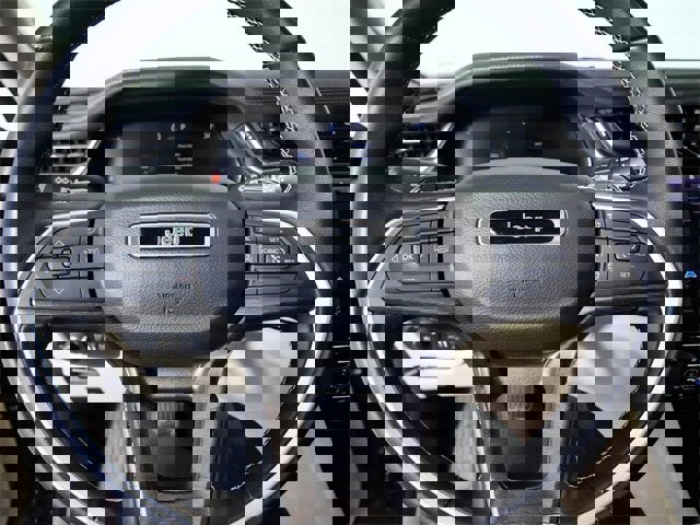 Used 2022 Jeep Grand Cherokee L Limited w/ Luxury Tech Group II image 24