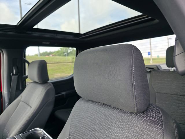 Certified 2022 Ford F150 XLT w/ Equipment Group 302A High image 13