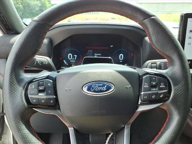 Certified 2025 Ford Explorer ST-Line w/ ST-Line Street Pack AWD/4WD image 13
