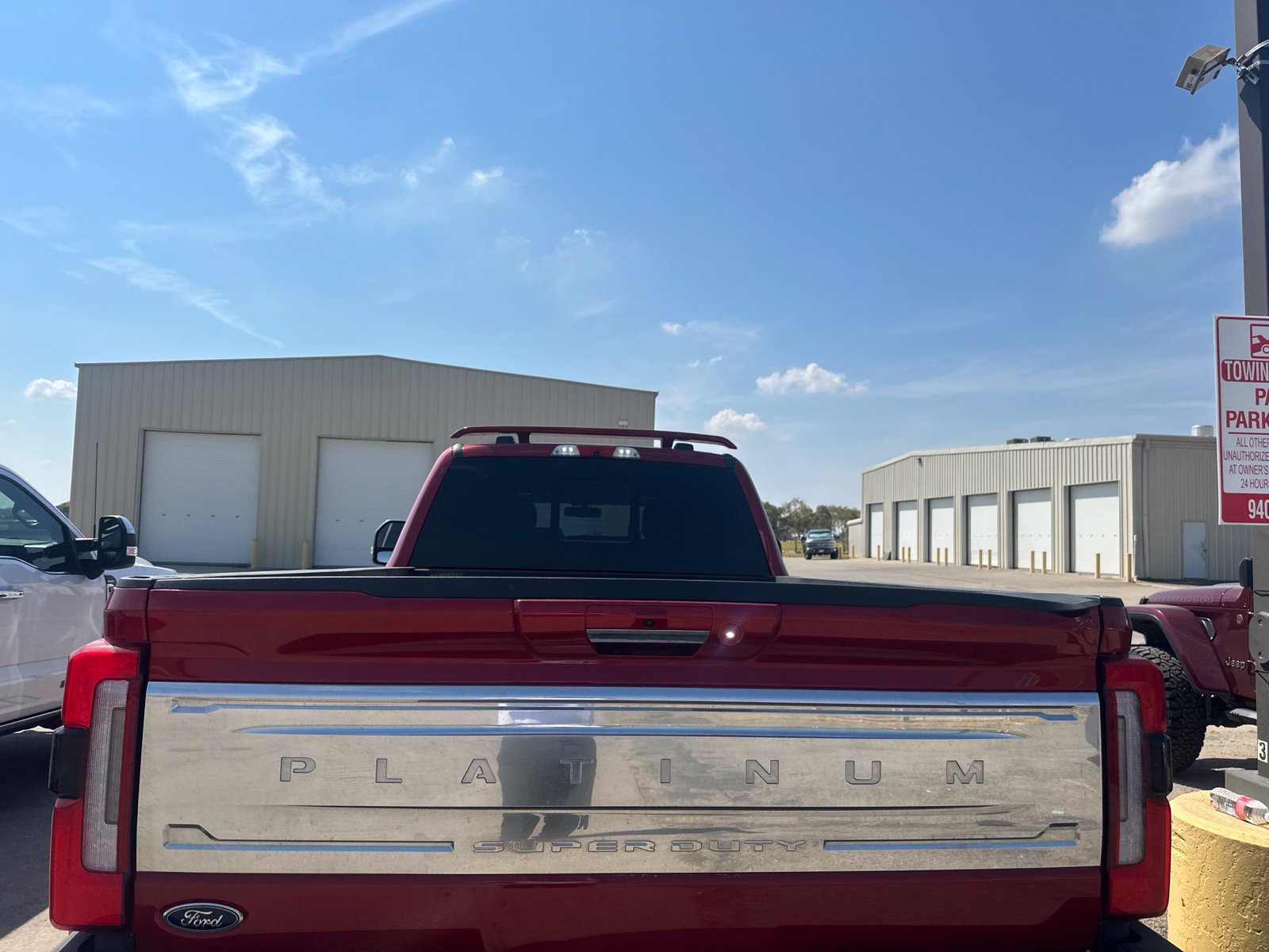 Certified 2024 Ford F450 Platinum w/ FX4 Off-Road Package AWD/4WD image 4