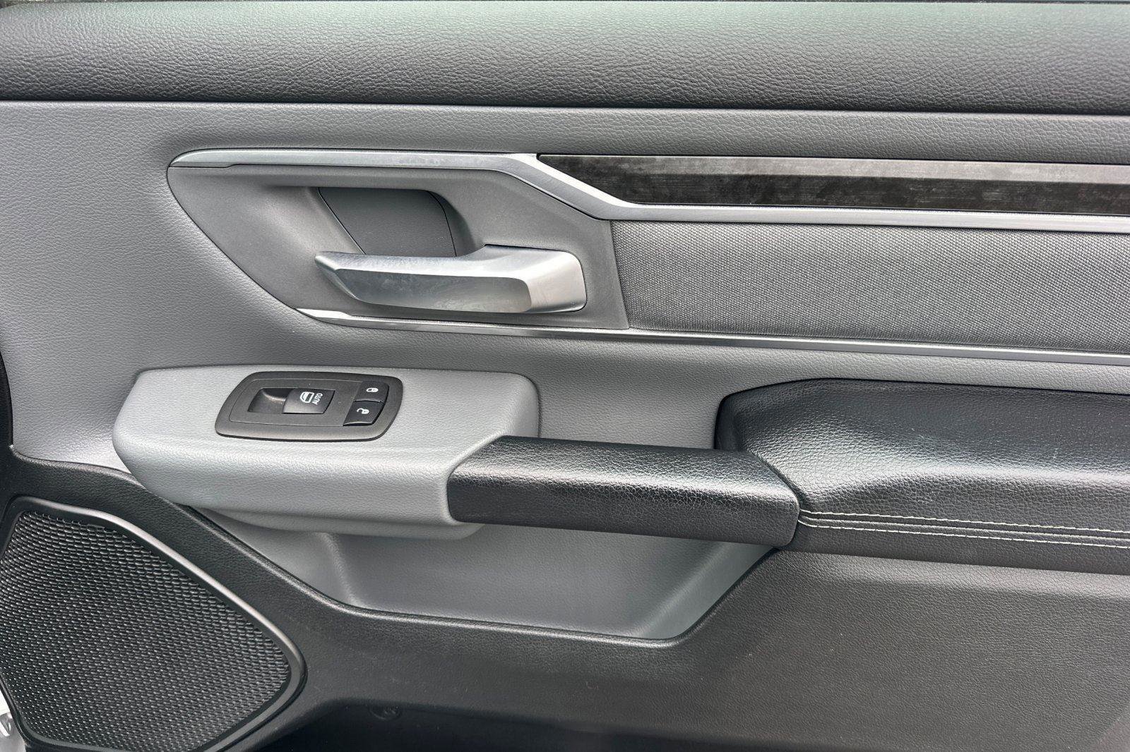 Used 2021 RAM 1500 Big Horn image 18