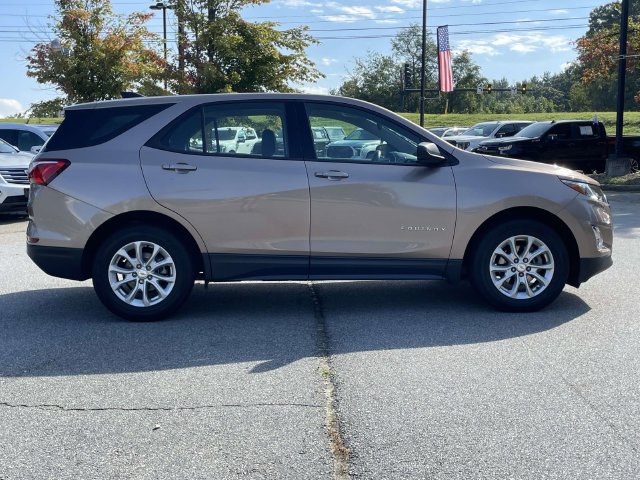 Used 2019 Chevrolet Equinox LS FWD image 6