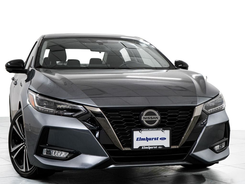 Used 2023 Nissan Sentra SR w/ SR Premium Package FWD image 3