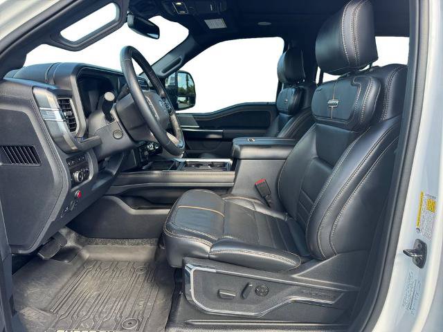 Certified 2024 Ford F350 Platinum w/ Tremor Off-Road Package AWD/4WD image 9