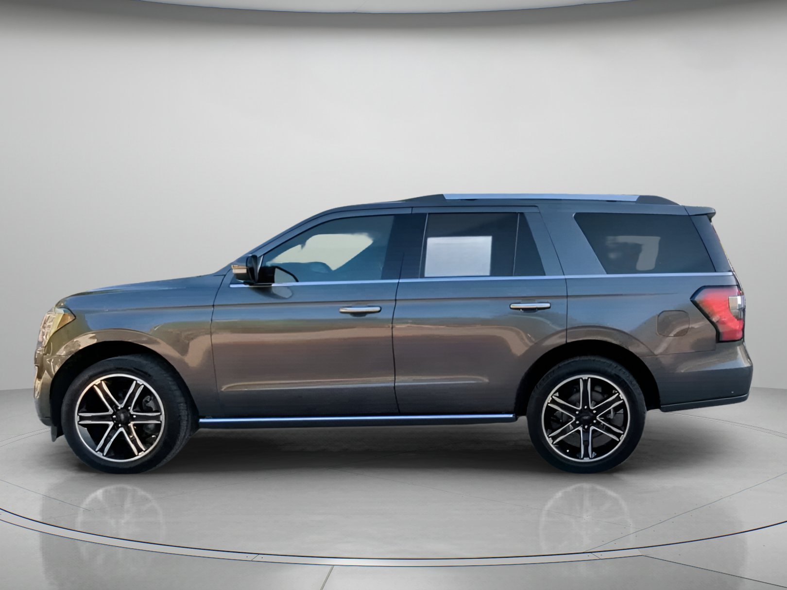 Certified 2021 Ford Expedition Limited AWD/4WD image 17