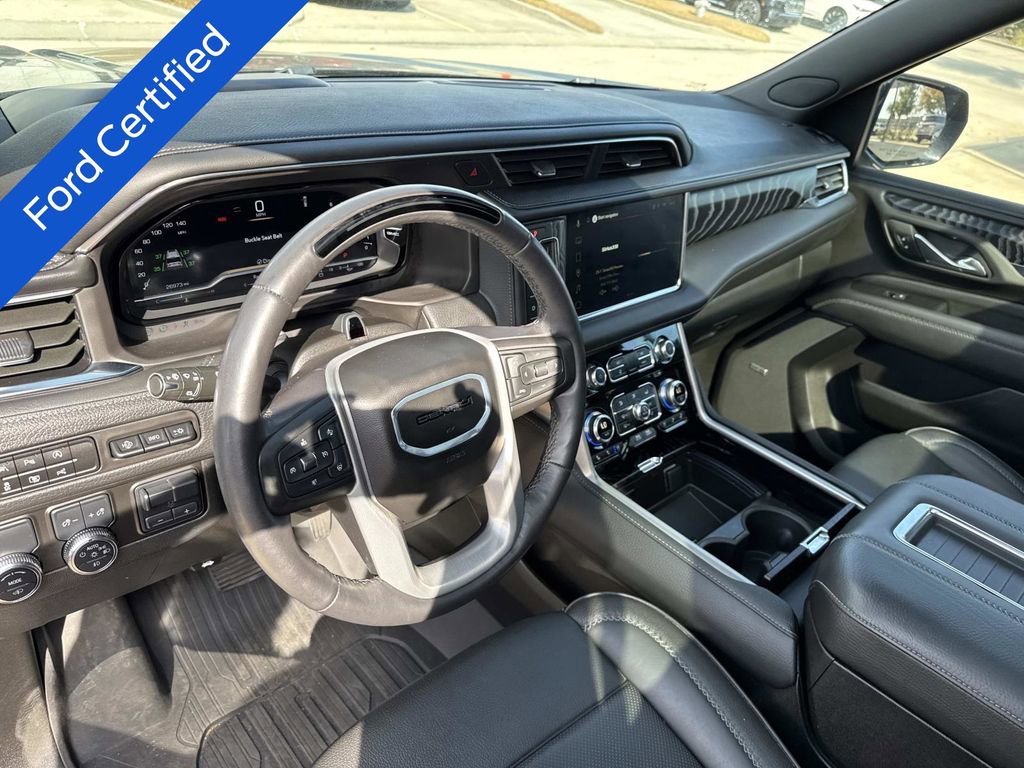 Used 2024 GMC Yukon XL Denali w/ Denali Reserve Package image 20