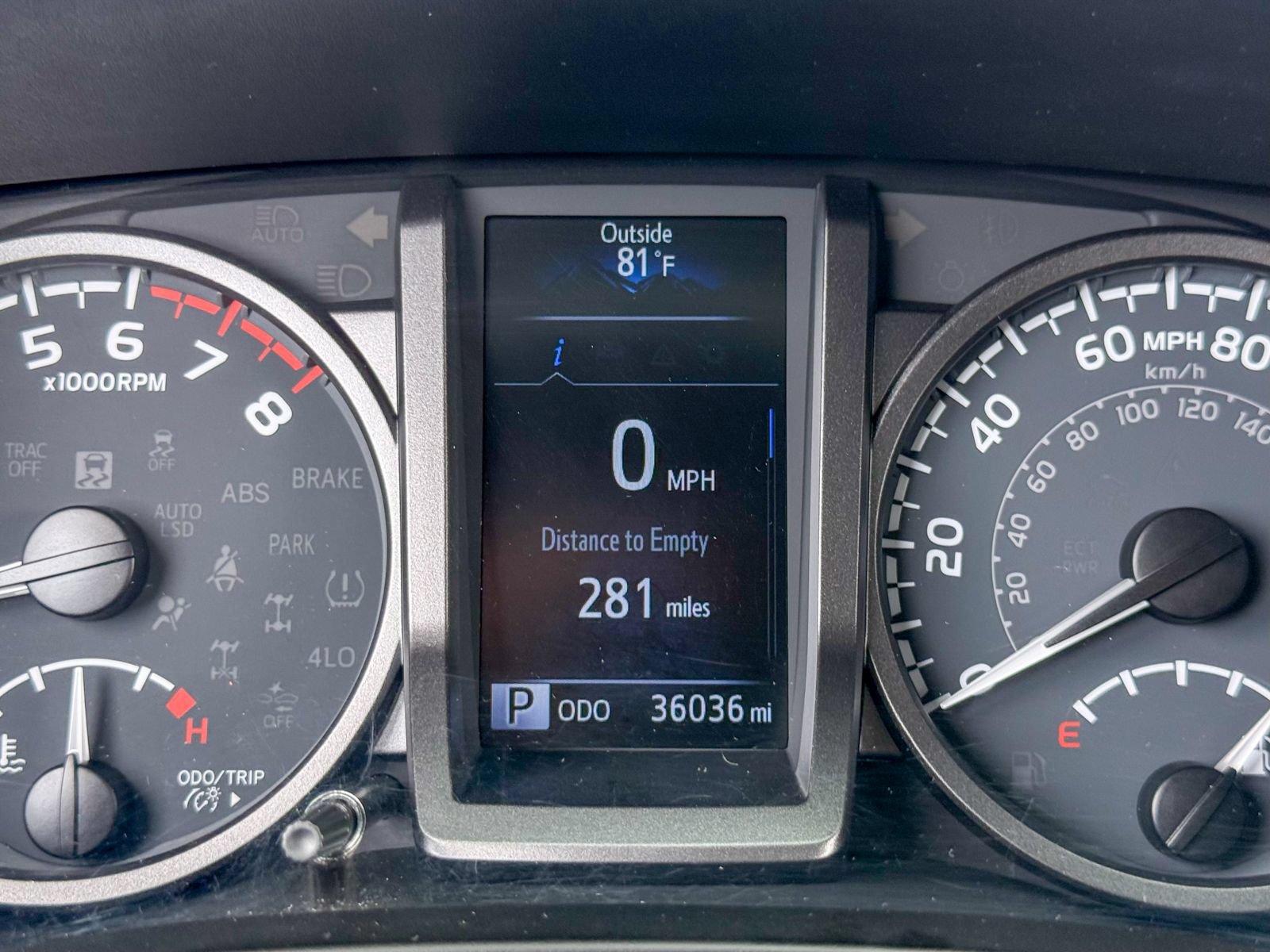 Used 2021 Toyota Tacoma TRD Off-Road AWD/4WD image 37