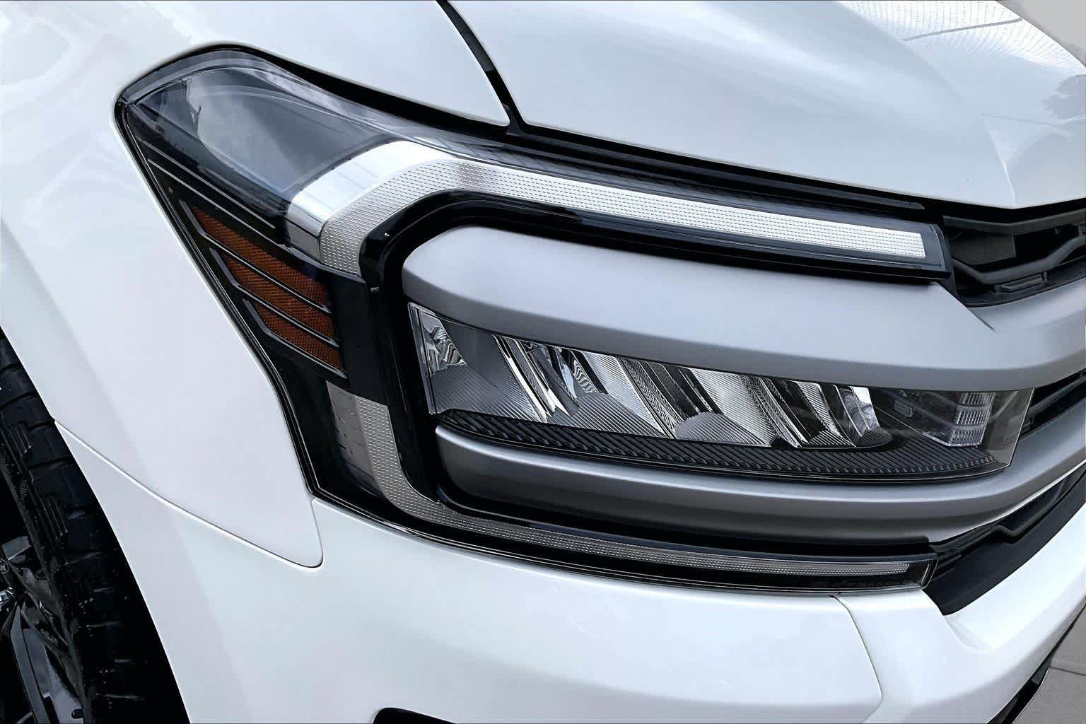 Certified 2024 Ford Expedition XLT RWD image 27