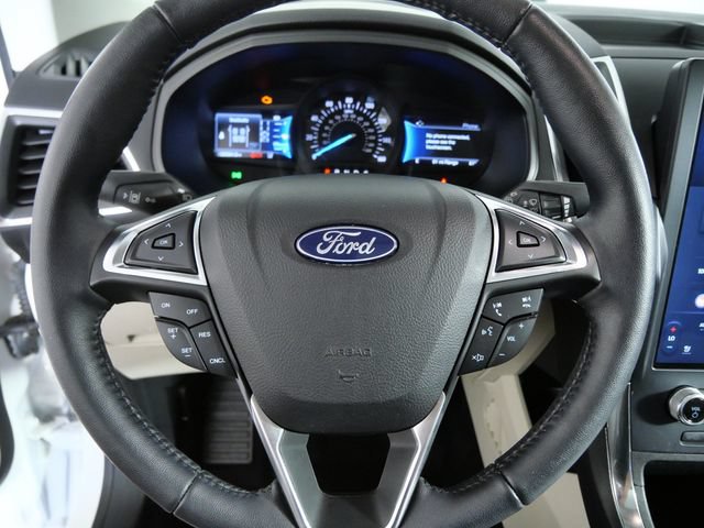 Certified 2023 Ford Edge Titanium AWD/4WD image 18