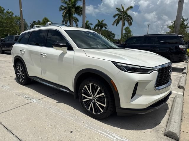 Used 2025 INFINITI QX60 Sensory w/ Vision Package AWD/4WD image 6