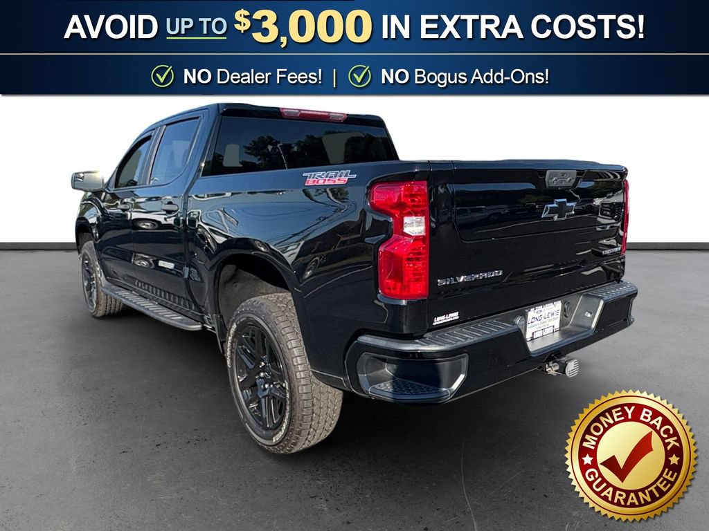 Used 2024 Chevrolet Silverado 1500 Custom Trail Boss AWD/4WD image 4