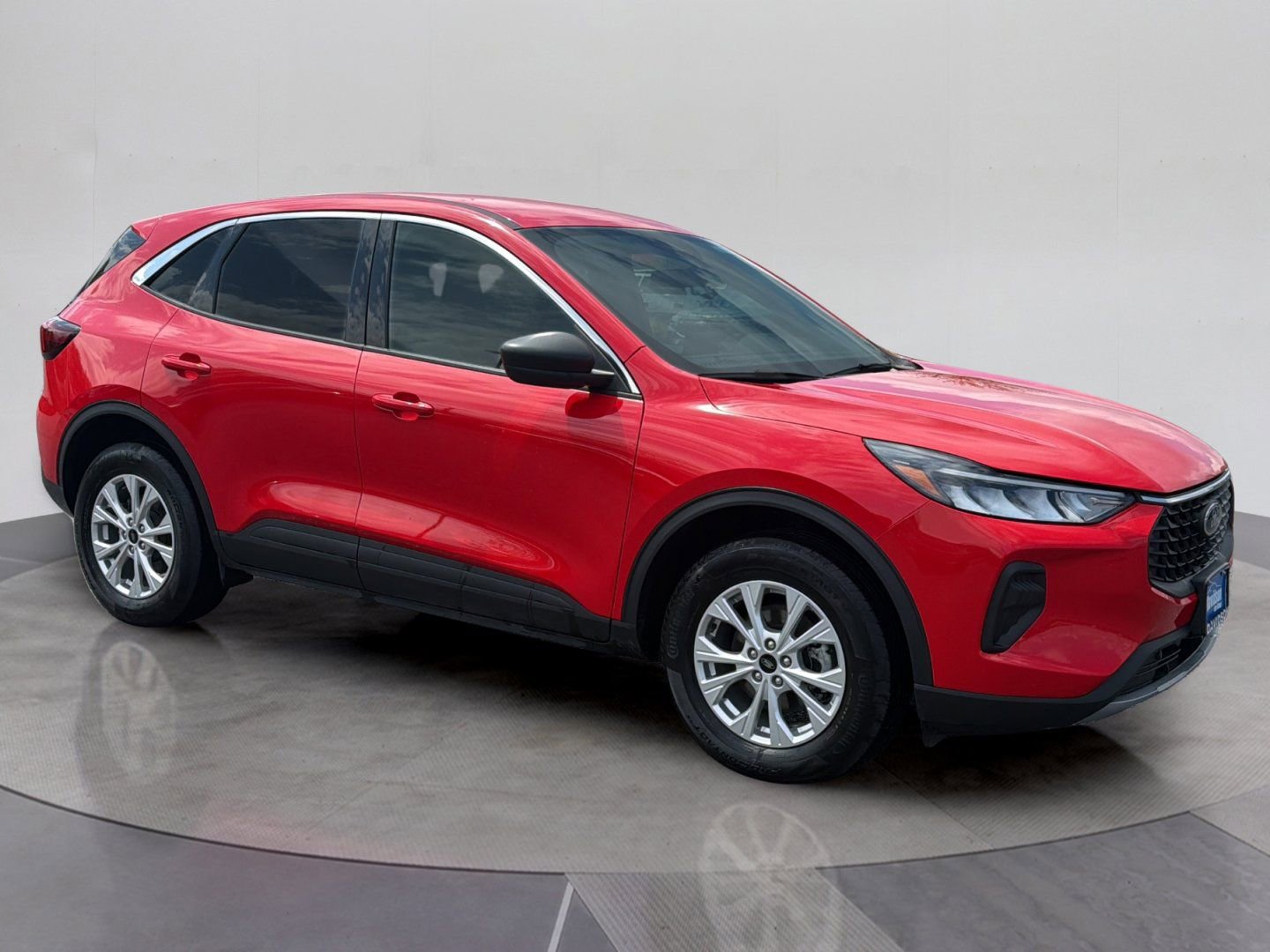 Certified 2024 Ford Escape Active AWD/4WD image 9