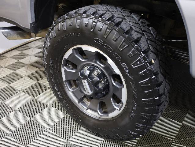 Certified 2024 Ford F250 Lariat w/ Tremor Off-Road Package AWD/4WD image 38