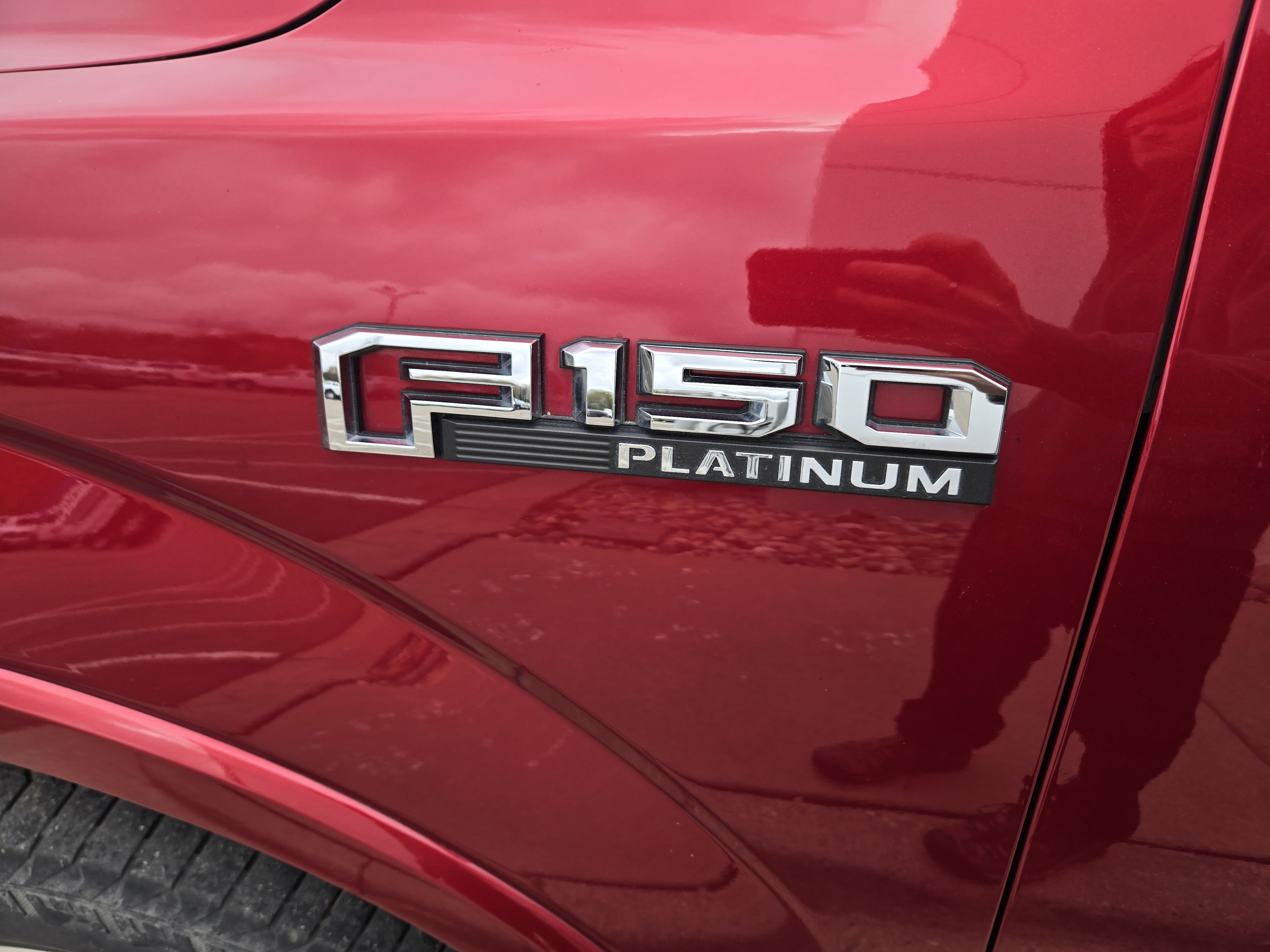 Certified 2019 Ford F150 Platinum w/ Equipment Group 701A Luxury AWD/4WD image 7