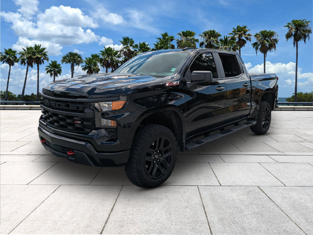 Used 2024 Chevrolet Silverado 1500 Custom Trail Boss AWD/4WD image 4