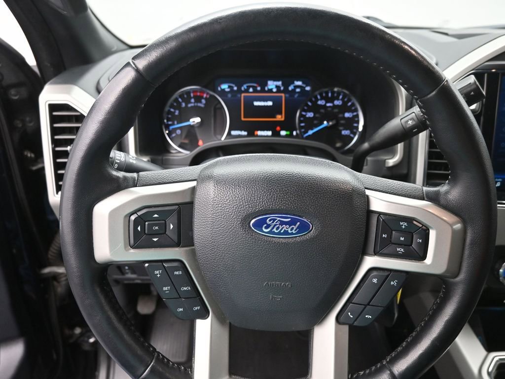 Certified 2022 Ford F250 Lariat w/ Lariat Value Package image 7