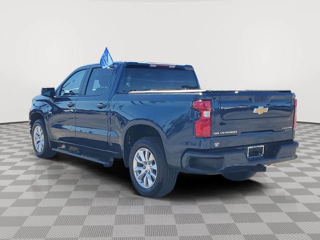 Used 2022 Chevrolet Silverado 1500 Custom image 2