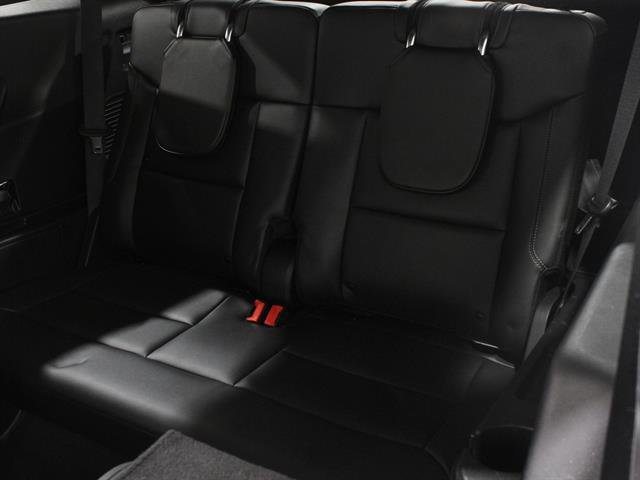 Certified 2022 Ford Explorer XLT w/ Equipment Group 202A image 23