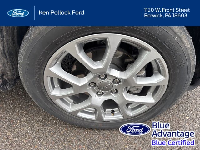 Used 2022 Jeep Compass Latitude image 13