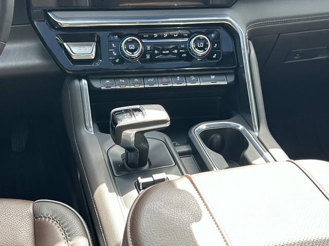 Used 2024 GMC Sierra 1500 Denali AWD/4WD image 17
