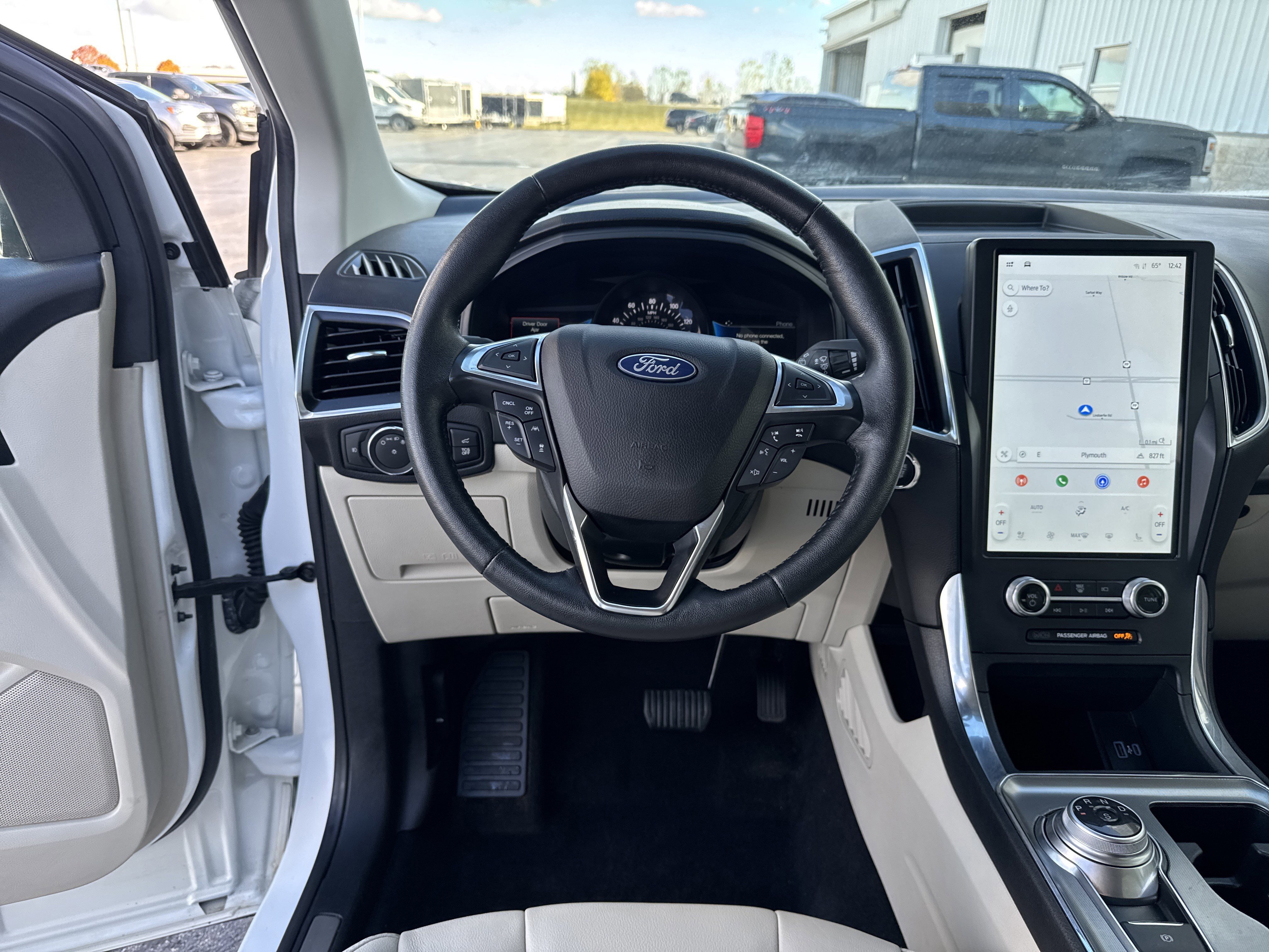 Certified 2022 Ford Edge Titanium image 27