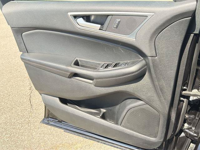Certified 2024 Ford Edge SEL w/ Convenience Package AWD/4WD image 30