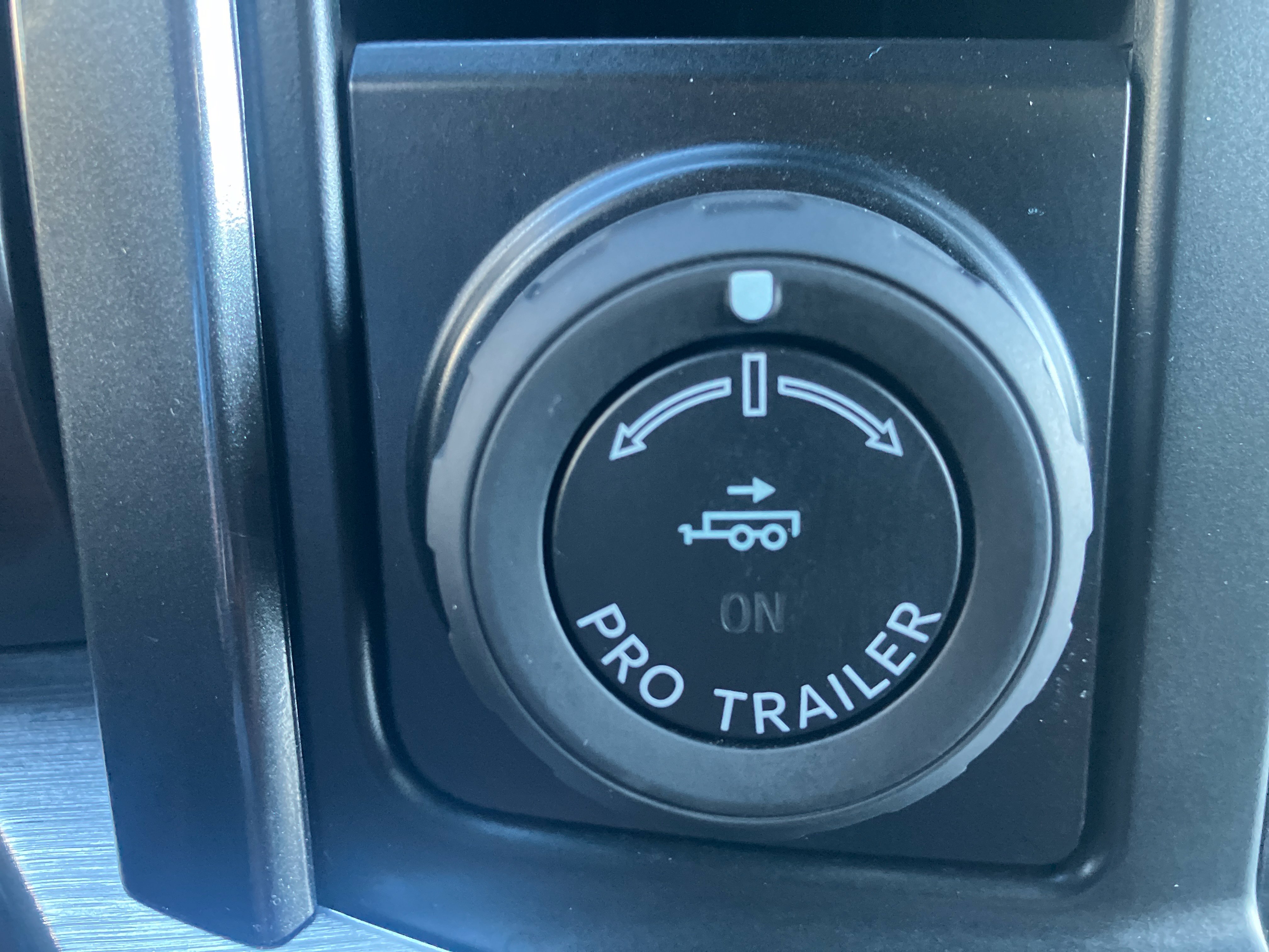 Certified 2023 Ford F150 Lariat w/ Equipment Group 502A High AWD/4WD image 26