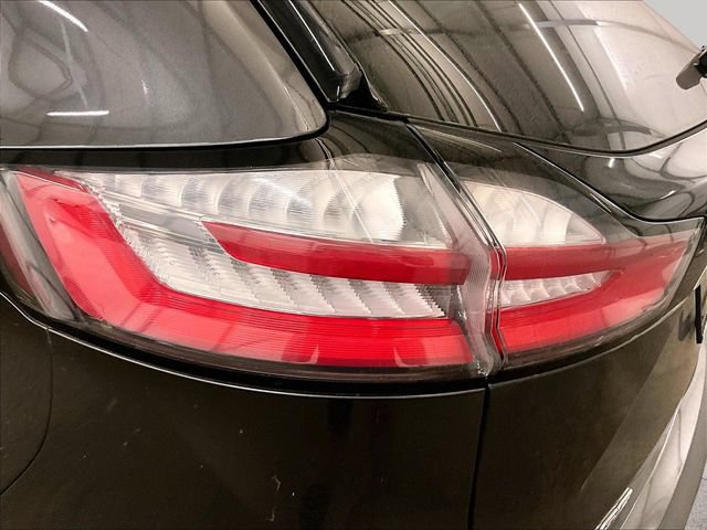 Certified 2020 Ford Edge Titanium AWD/4WD image 28