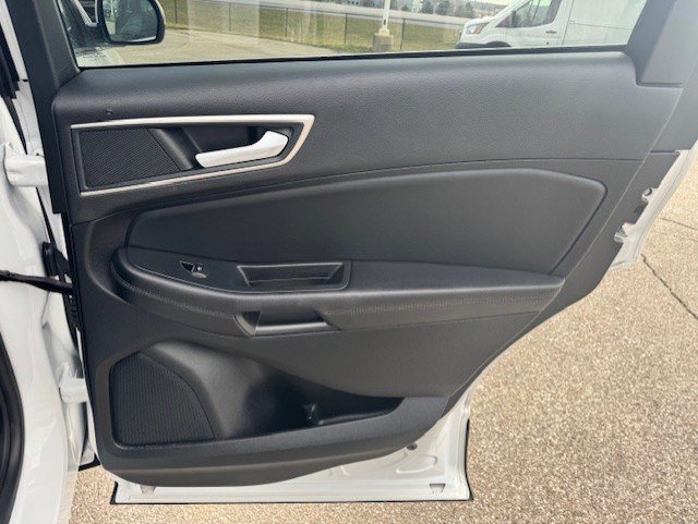 Certified 2024 Ford Edge SEL image 31