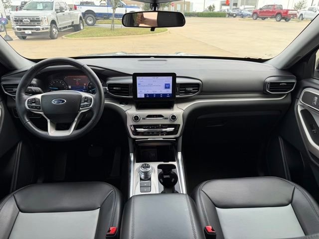Certified 2023 Ford Explorer XLT w/ Equipment Group 202A RWD image 23