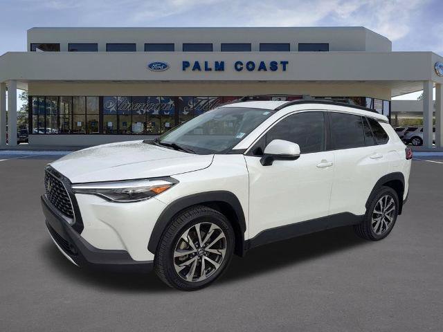 Used 2023 Toyota Corolla Cross XLE AWD/4WD image 8
