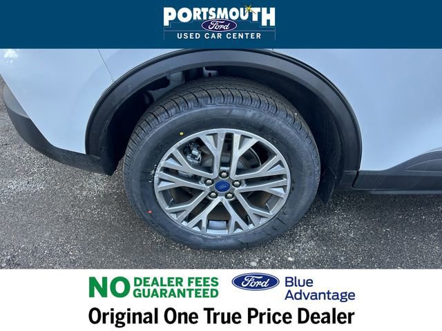 Certified 2022 Ford Escape SEL image 30